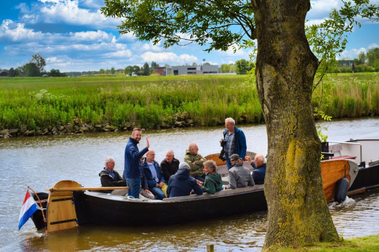 Chalet Met Loft - Vakantiepark De Schreiershoek Dokkum Kültér fotó
