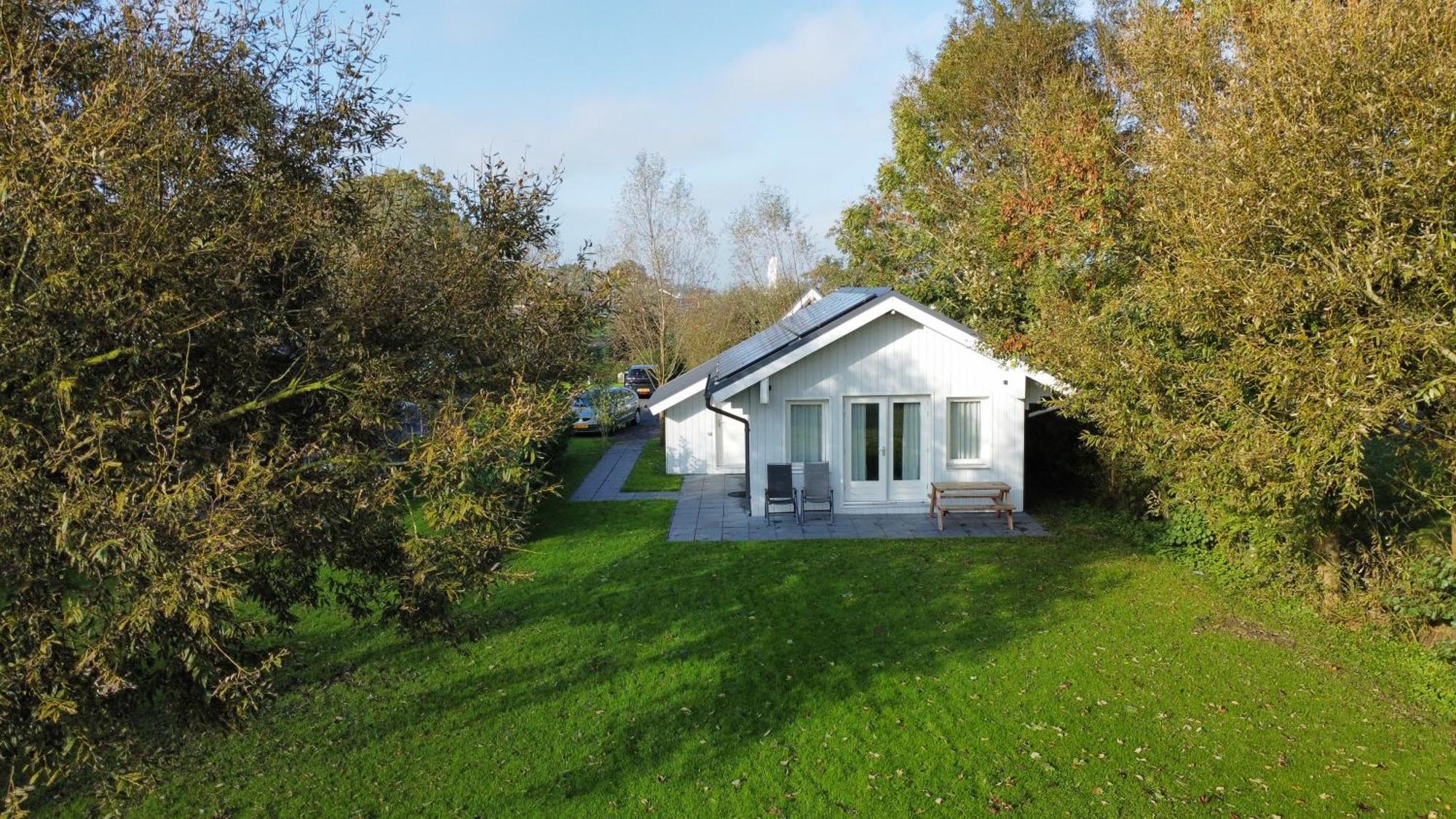 Chalet Met Loft - Vakantiepark De Schreiershoek Dokkum Kültér fotó